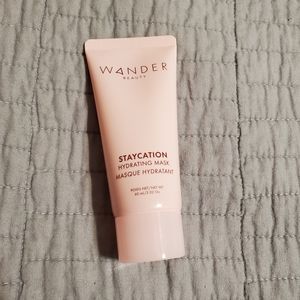 WANDER Staycation Hydrating Mask